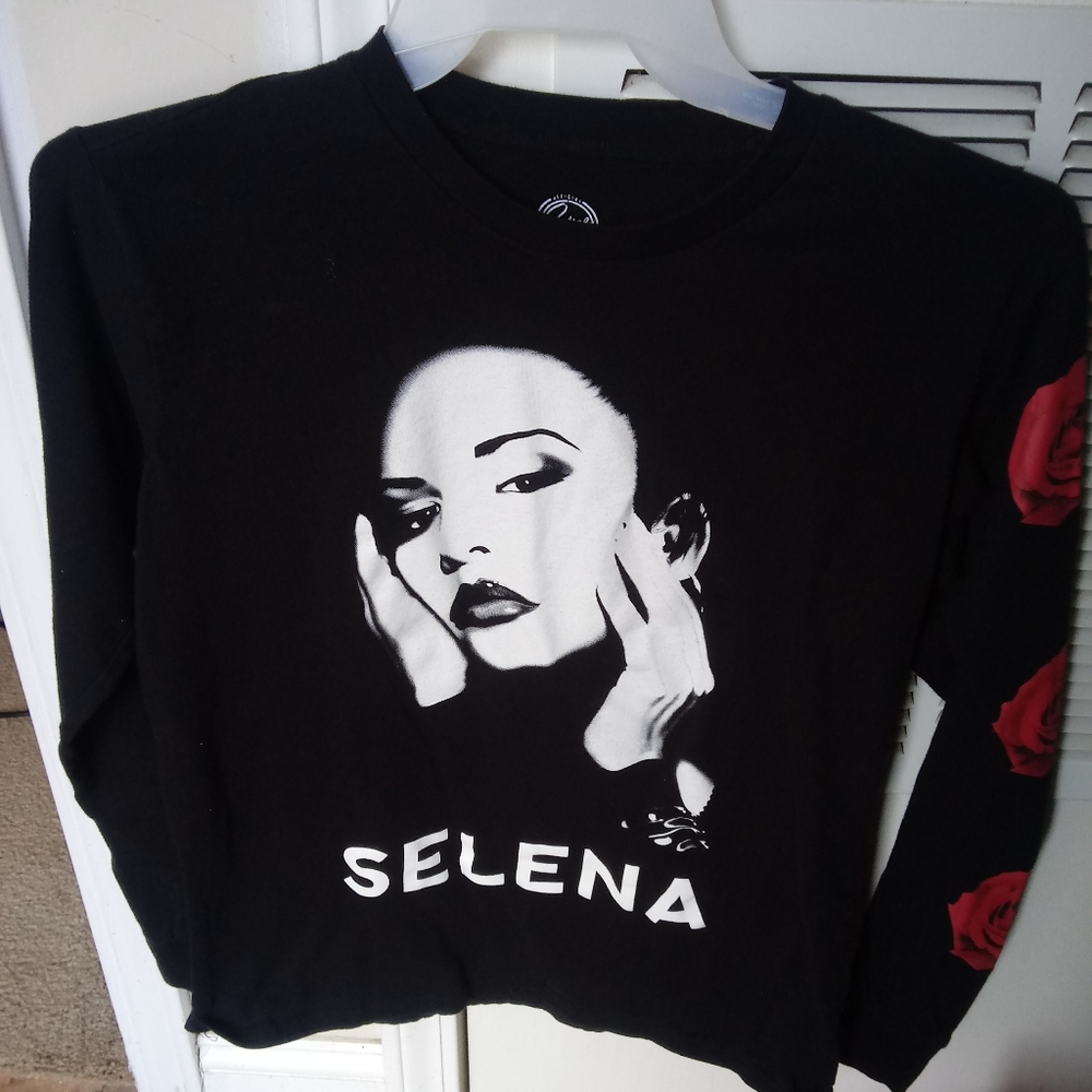 Selena t shirt